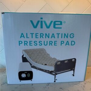 Vive Alternating Pressure Pad - White